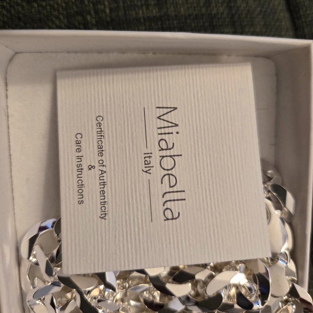 Mirabella 20 Inch Brand New  Unisex AG SilverPlatium Tone Chain Excellent